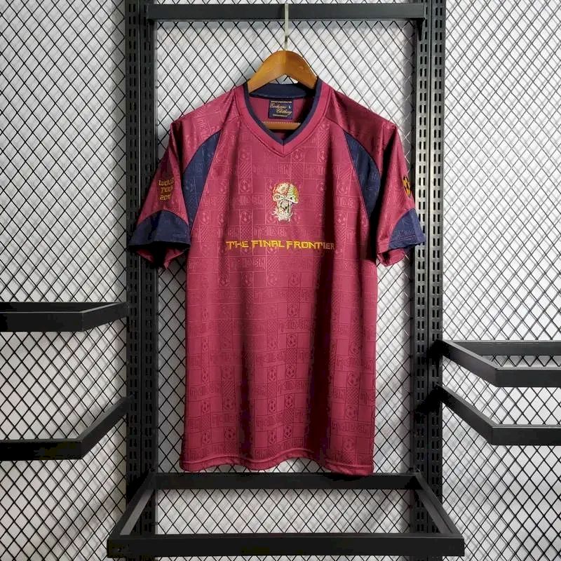 Camisa retrô reserva do West Ham United 2010