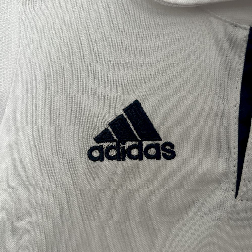 Camisa e shorts retrô infantil do Real Madrid 2016/17