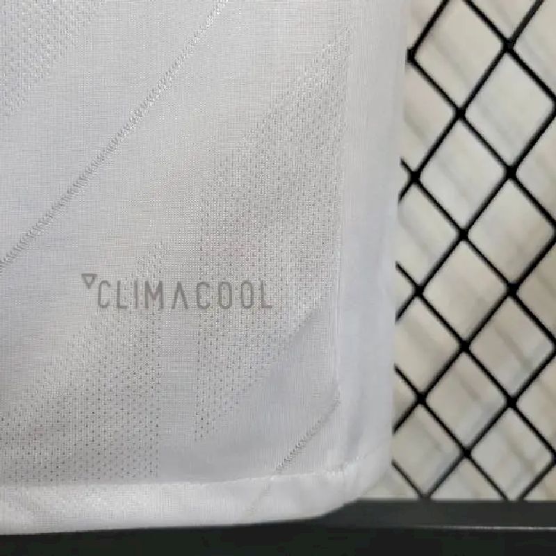 Camisa retrô manga comprida do Real Madrid 2017/18