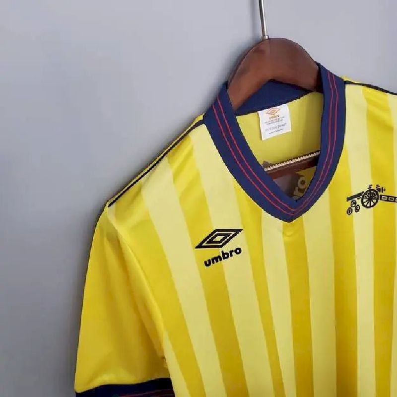 Camisa retrô reserva do Arsenal 1983/86