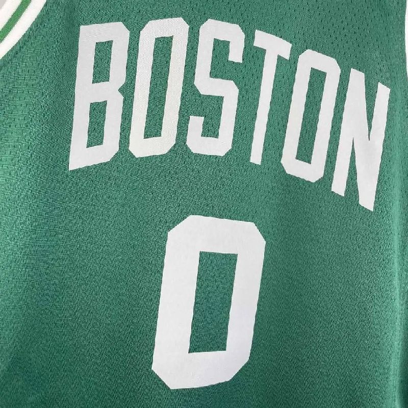 Camisa verde do time juvenil Jayson Tatum