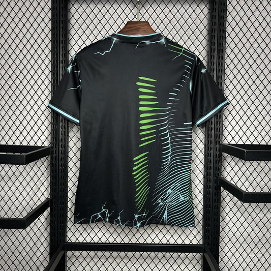 Camisa Real Madrid Edição Especial 2024/25 Preta e Verde