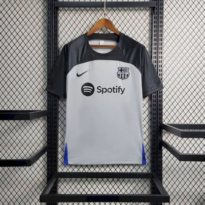Camisa de treino pré-jogo do Barcelona 2023/24