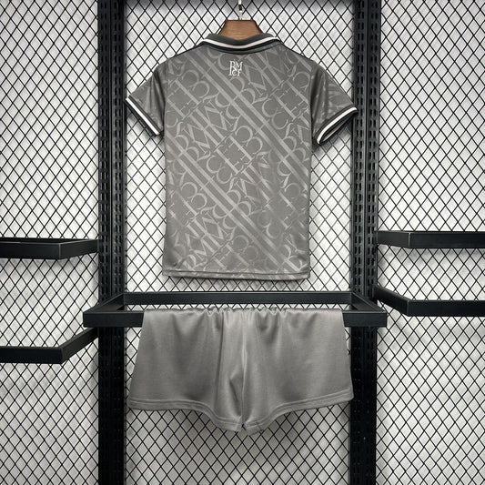 Terceiro uniforme reserva infantil do Real Madrid 2024/25