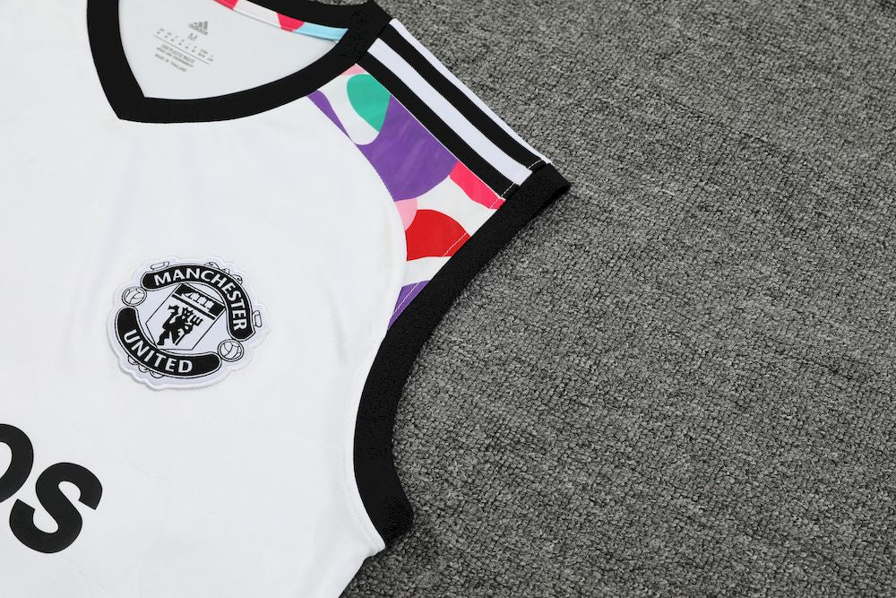 Camiseta regata e short adulto Manchester United 2023/24 418