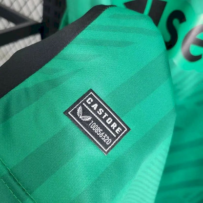 Camisa reserva do Newcastle United 2023/24
