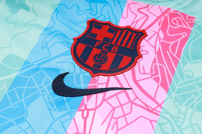 Camisa de treino adulto Barcelona 2023/24 + short 815