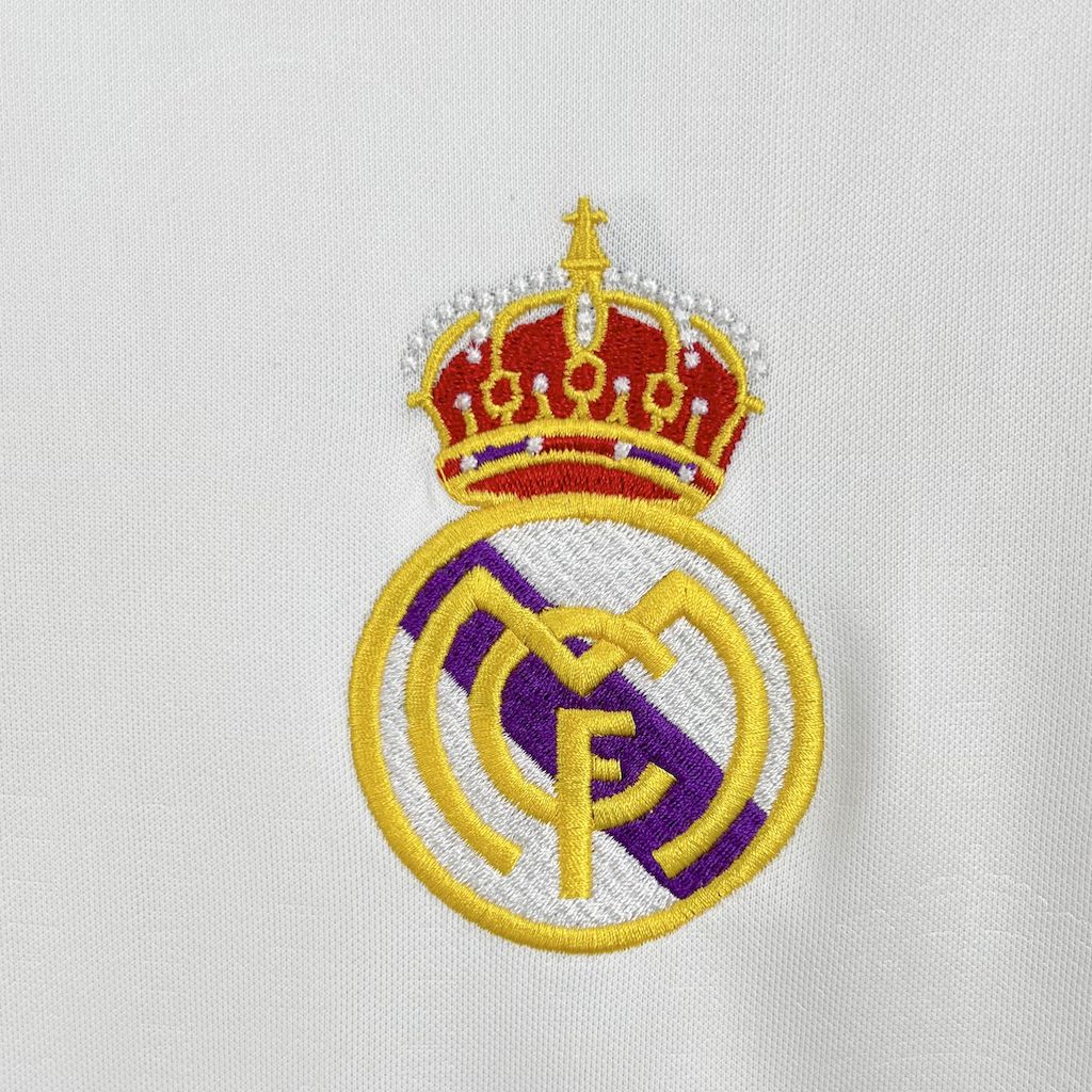 Camisa retrô do Real Madrid 1996/97