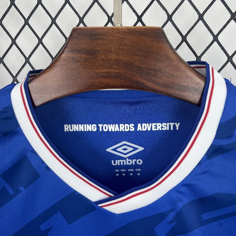 Men's Ipswich Town FC 2025/26 Home Jersey