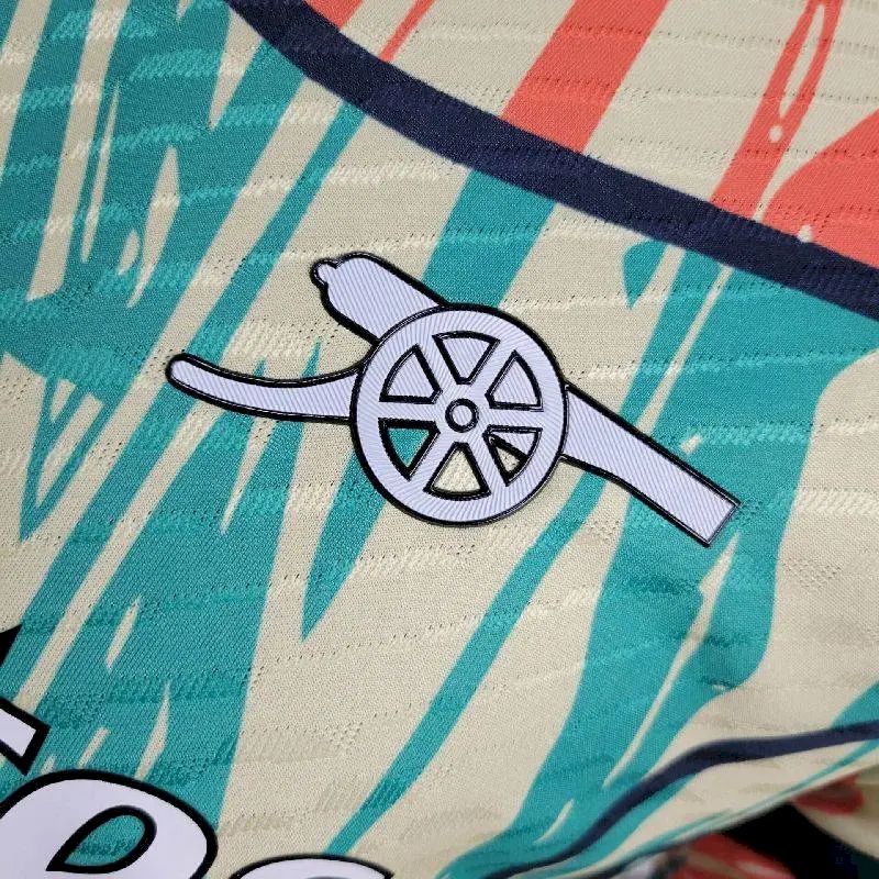 Camisa de treino pré-jogo do Arsenal 2024/25, versão jogador