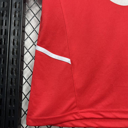Camisa retrô do Arsenal 2002/04