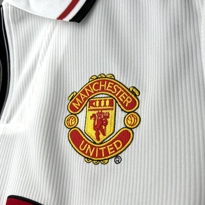 Manchester United 1998/99 White Retro Jersey