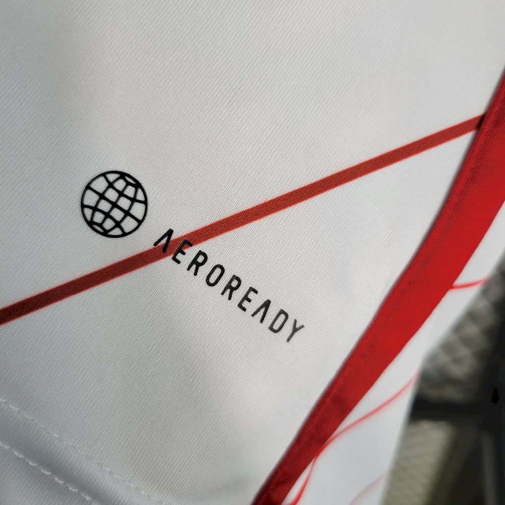 Camisa Alternativa Feminina Internacional 2023/24
