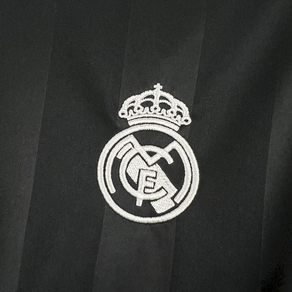 Real Madrid 2025/26 Training Jersey