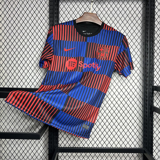 Camisa pré-jogo do Barcelona 2024/25