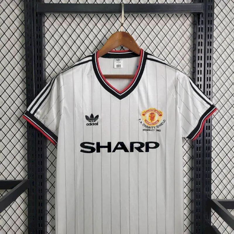 Camisa retrô reserva do Manchester United 1983/84
