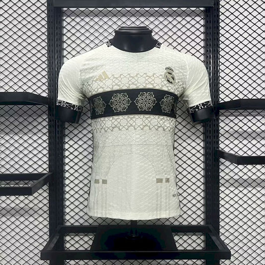 Camisa Real Madrid Edição Especial 2024/25 Adidas Versão Jogador