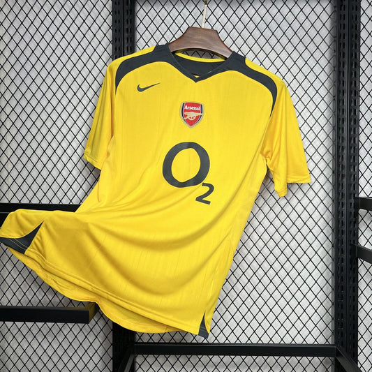 Camisa retrô reserva do Arsenal 2005/06