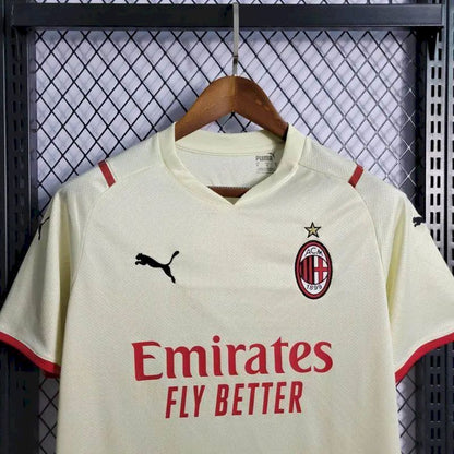 Camisa retrô reserva do AC Milan 2021/22