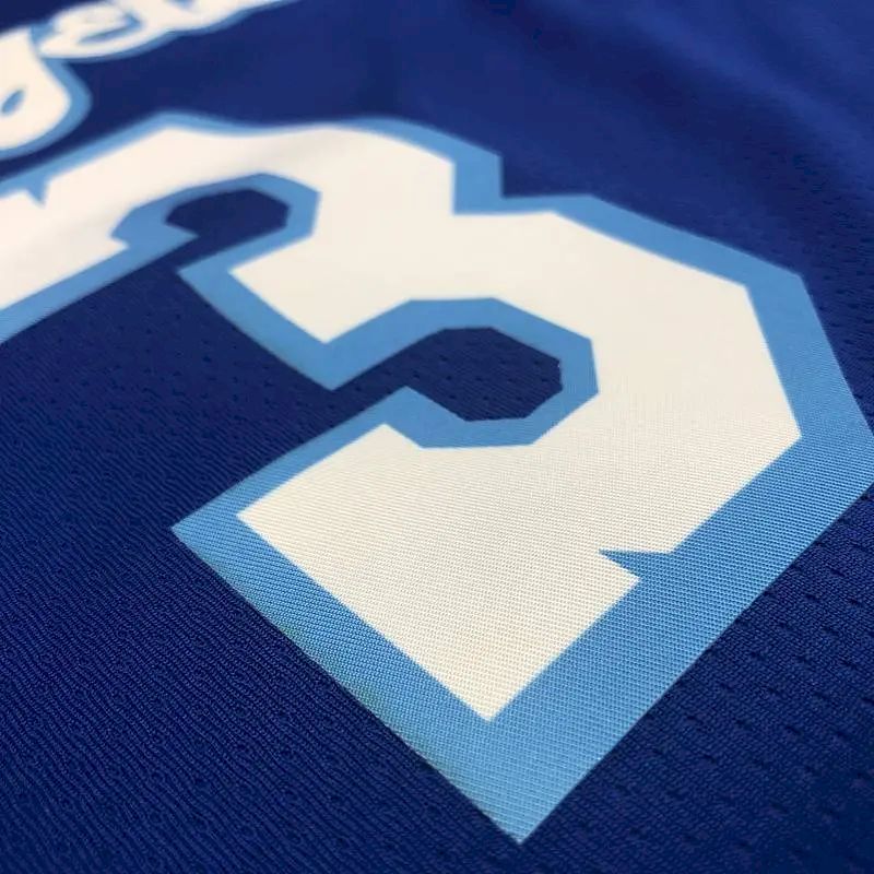 Camisa Anthony Davis Azul Masculina Versão Jogador – Edição Clássica Retro