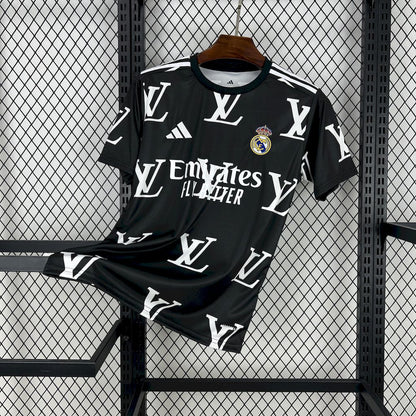 Camisa Louis Vuitton Joint Edition Preta do Real Madrid 2025/26