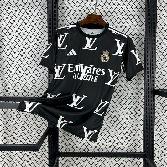 Maillot noir édition conjointe Louis Vuitton Real Madrid 2025/26