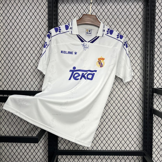 Camisa retrô do Real Madrid 1994/96