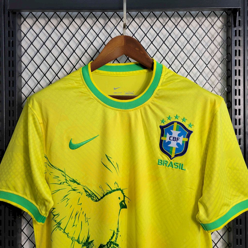 Men's Brazil 2022/23 Pigeon Jersey