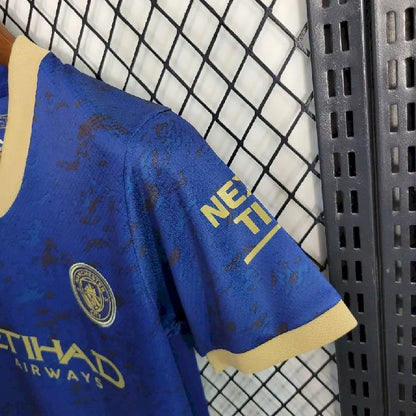 Manchester City 2023/24 Azul Edição Especial Kit Infantil