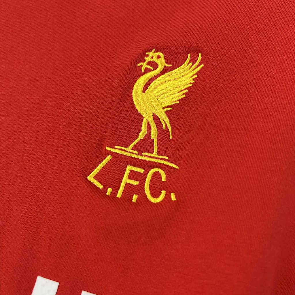 Camisa retrô do Liverpool de 1979