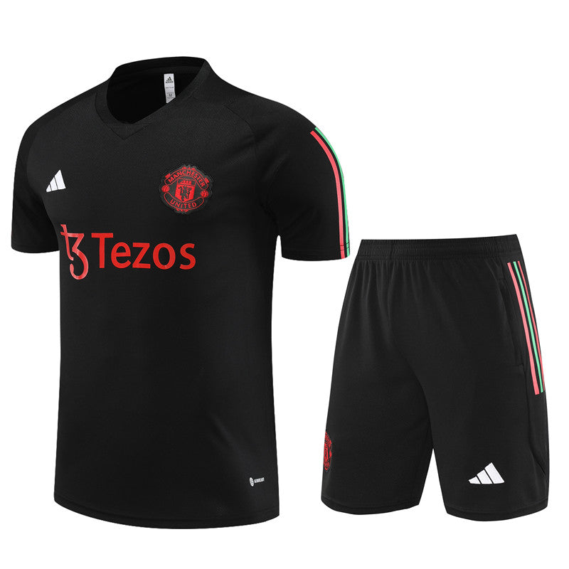 Camisa de treino adulto + short Manchester United 2023/24 14001