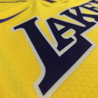 Camisa Masculina Kyle Kuzma Amarela Versão Jogador – Edição Clássica Retro