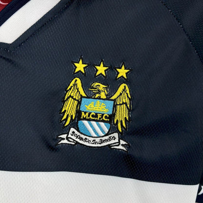 Camisa retrô reserva do Manchester City 1997/98