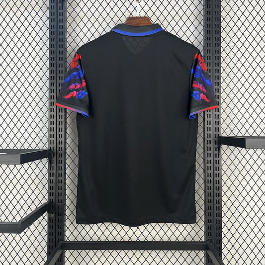 Camisa colorida edição especial do Barcelona 2025/26