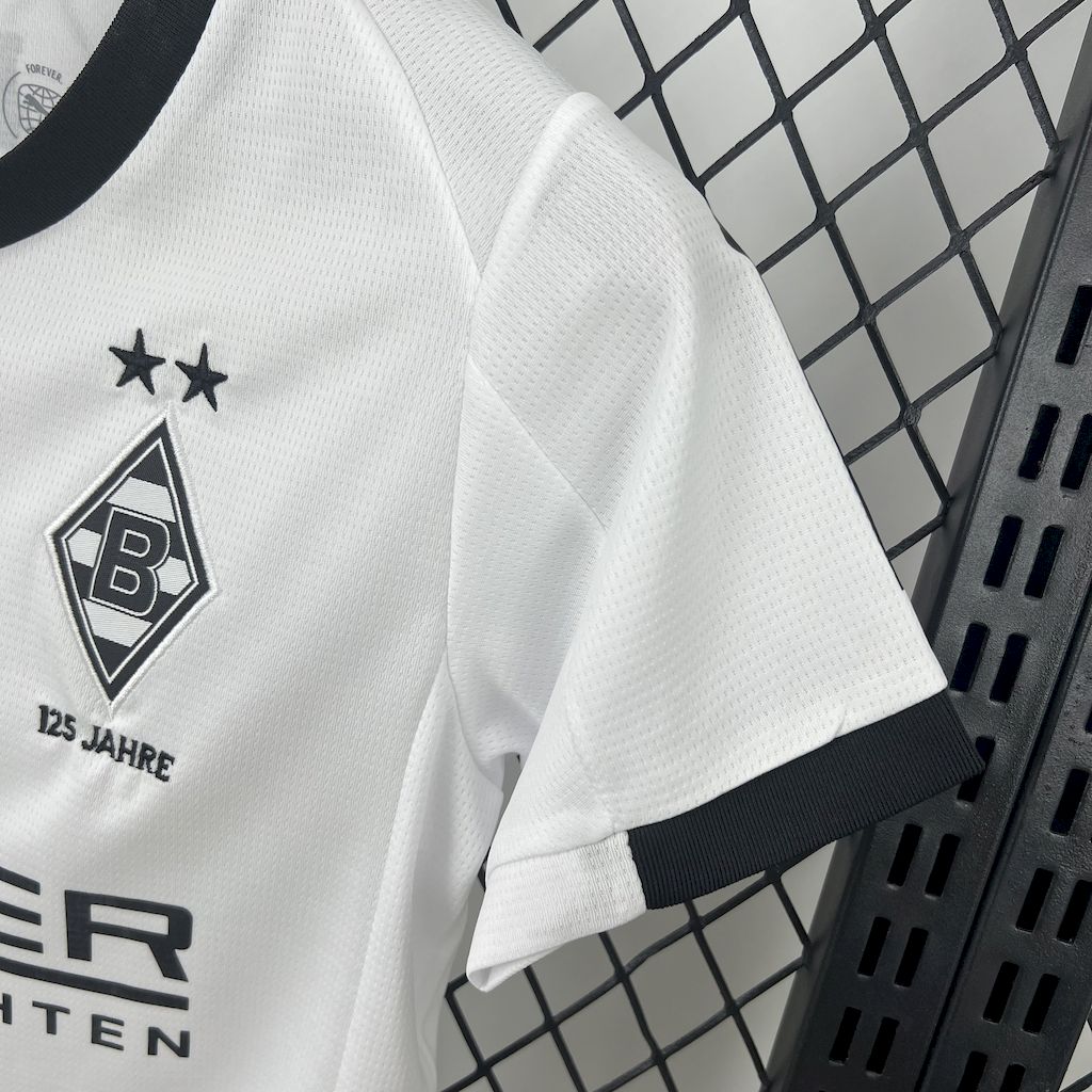Borussia Monchengladbach 2025/26 Home Kids Kit