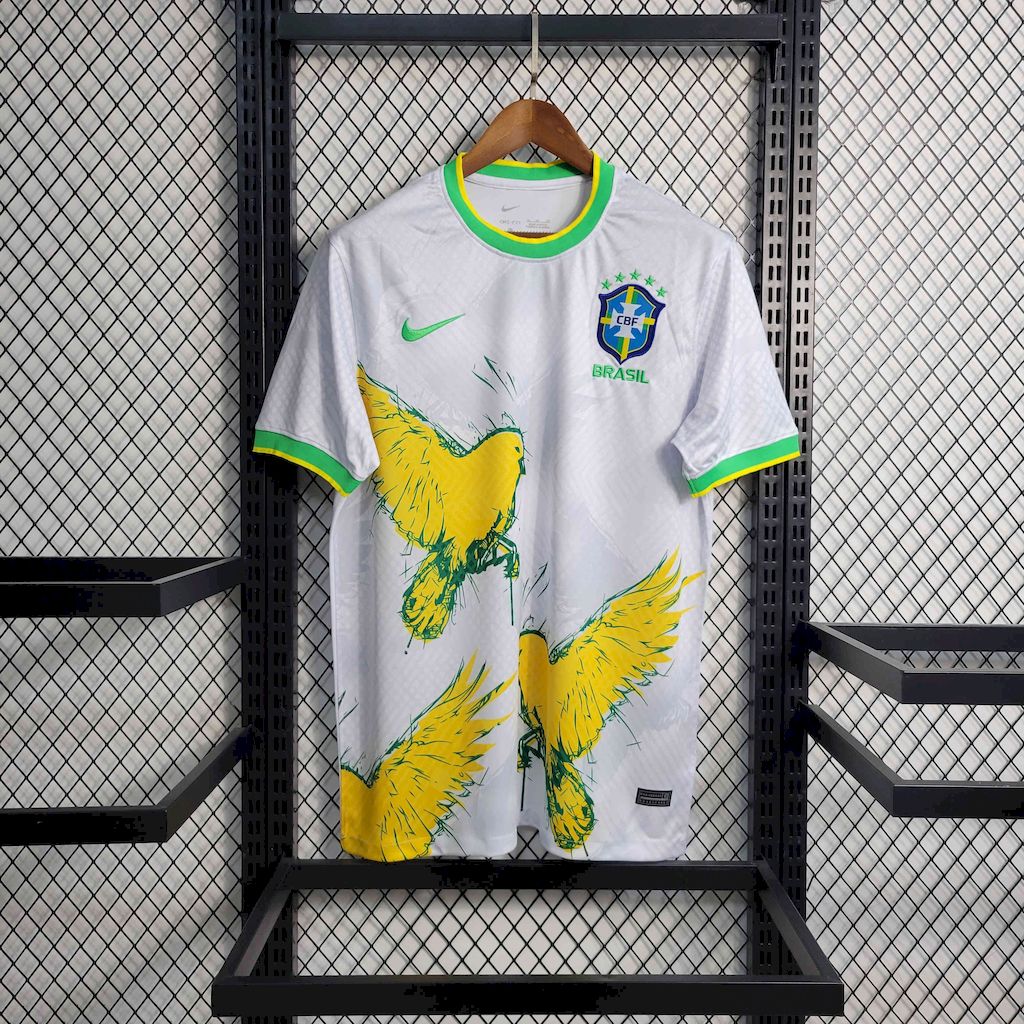 Men's Brazil 2022/23 Pigeon Jersey