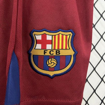 Camisa e shorts retrô infantil do Barcelona 2005/06