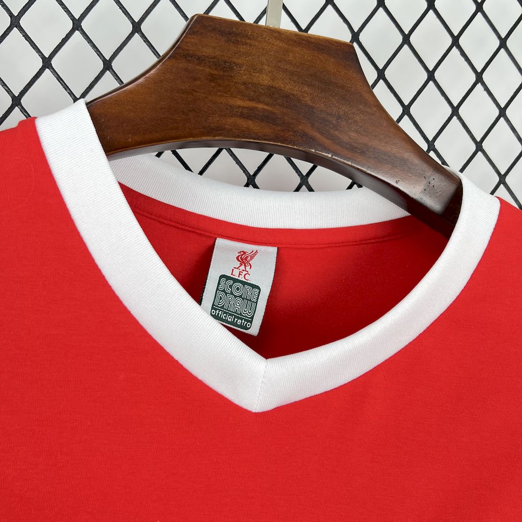 Camisa retrô do Liverpool de 1979