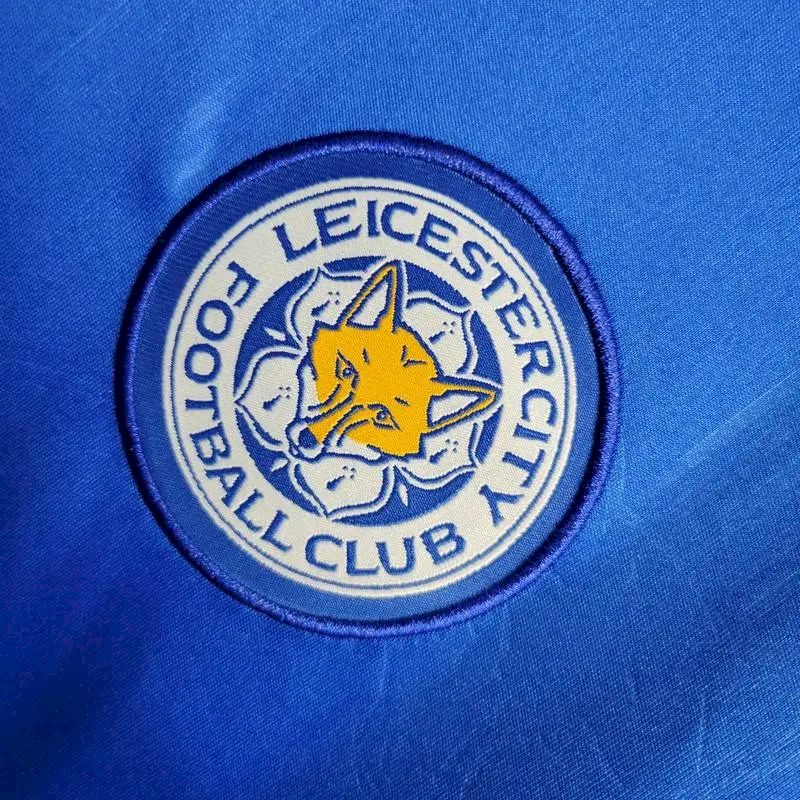 Camisa titular do Leicester City 2023/24