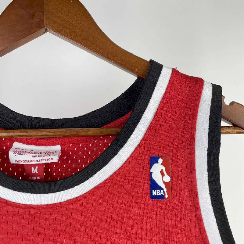 Men’s M&N 1983/84 Clyde Drexler Red Retro Jersey