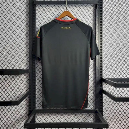 Camisa reserva retrô da Alemanha 2010