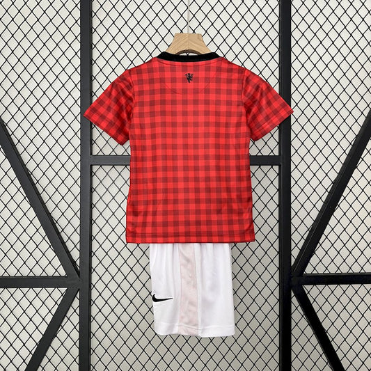 Manchester United 2012/13 Home Kids Retro Jersey And Shorts