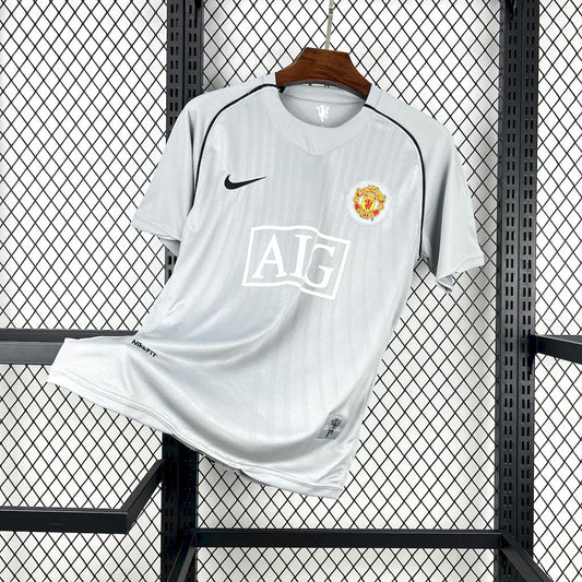 Manchester United 2007/08 Grey Goalkeeper Retro Jersey
