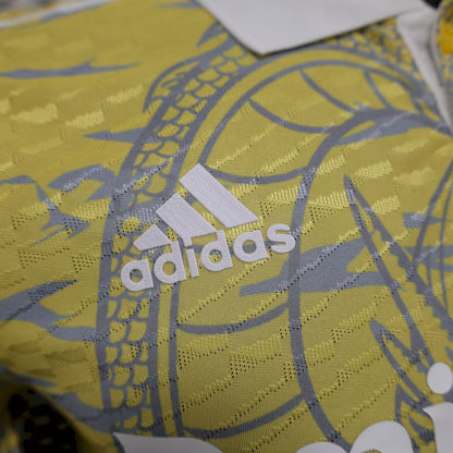 Camisa Real Madrid 2025/26 Edição Especial Bege Versão Jogador