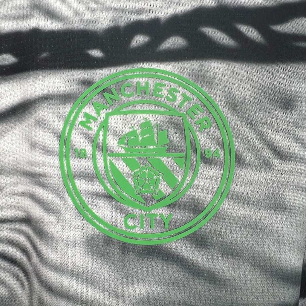 Men's Manchester City 2025/26 Black and gray concept version Jersey