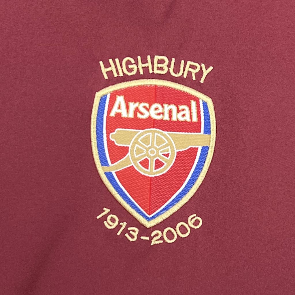 Camisa retrô de manga comprida do Arsenal 2005/06