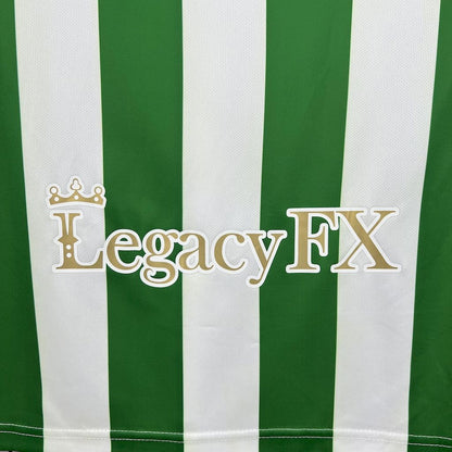 Camisa retrô dourada da Copa do Rei do Real Betis 2011/12