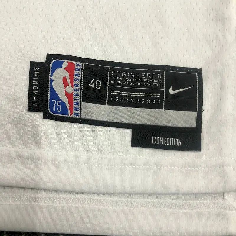 Camisa Xbox Master Chief 117 Masculina Branca – Edição de 75º Aniversário