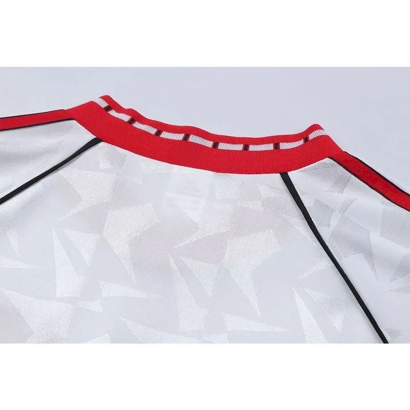 Camisa retrô de mangas compridas da Copa dos Vencedores das Copas de 1991 do Manchester United
