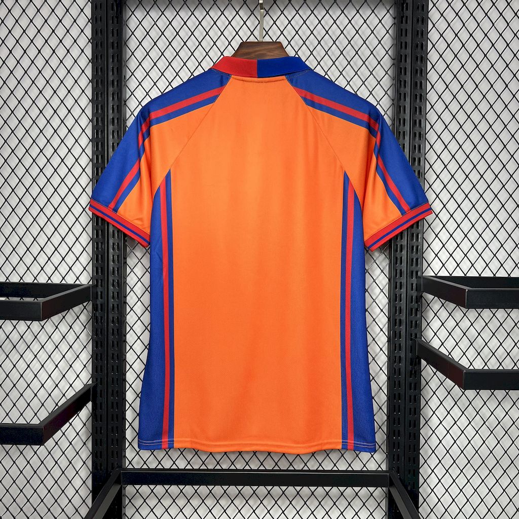 Camisa retrô alternativa do Barcelona 1997/98